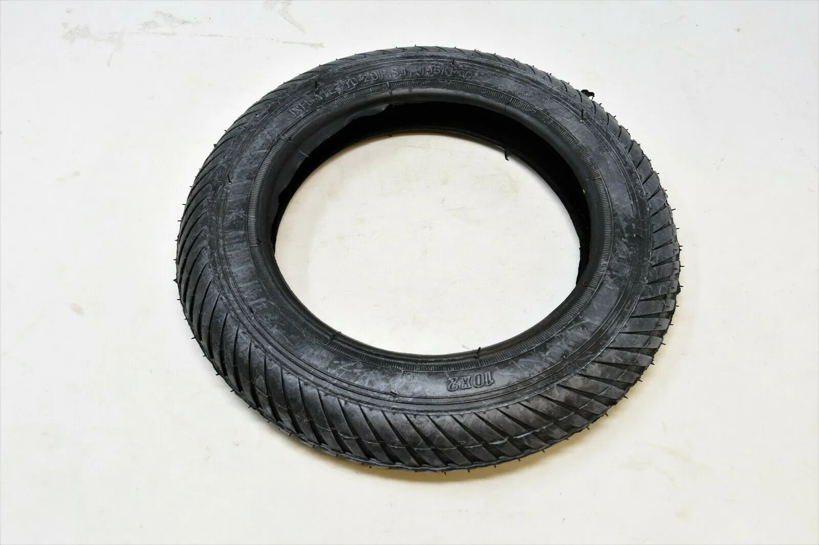 10" x 2 BLACK TYRE FOR SCOOTER STROLLERS, PRAM PUSHCHAIR, JOGGERS, ETC