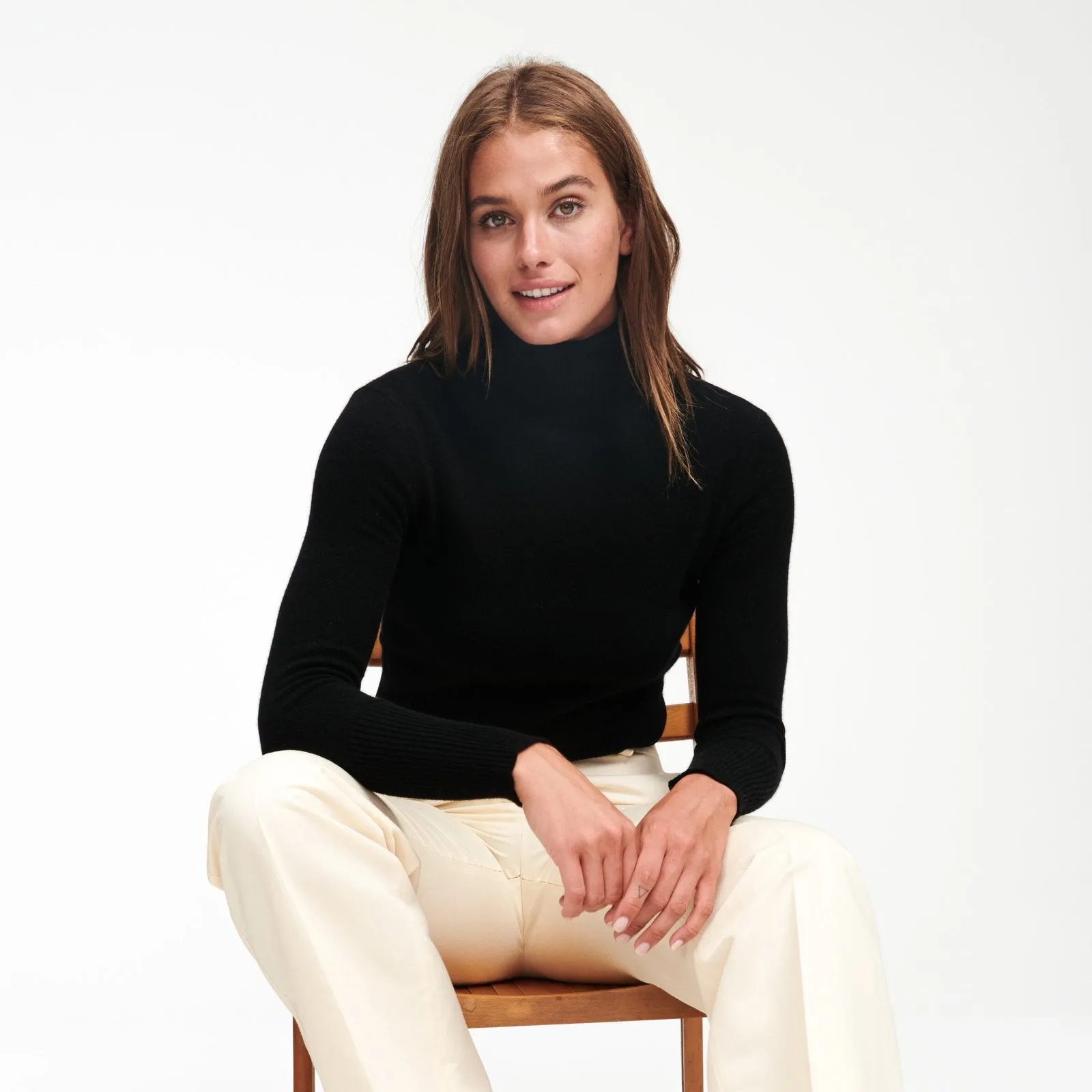 Cashmere Cropped Turtleneck