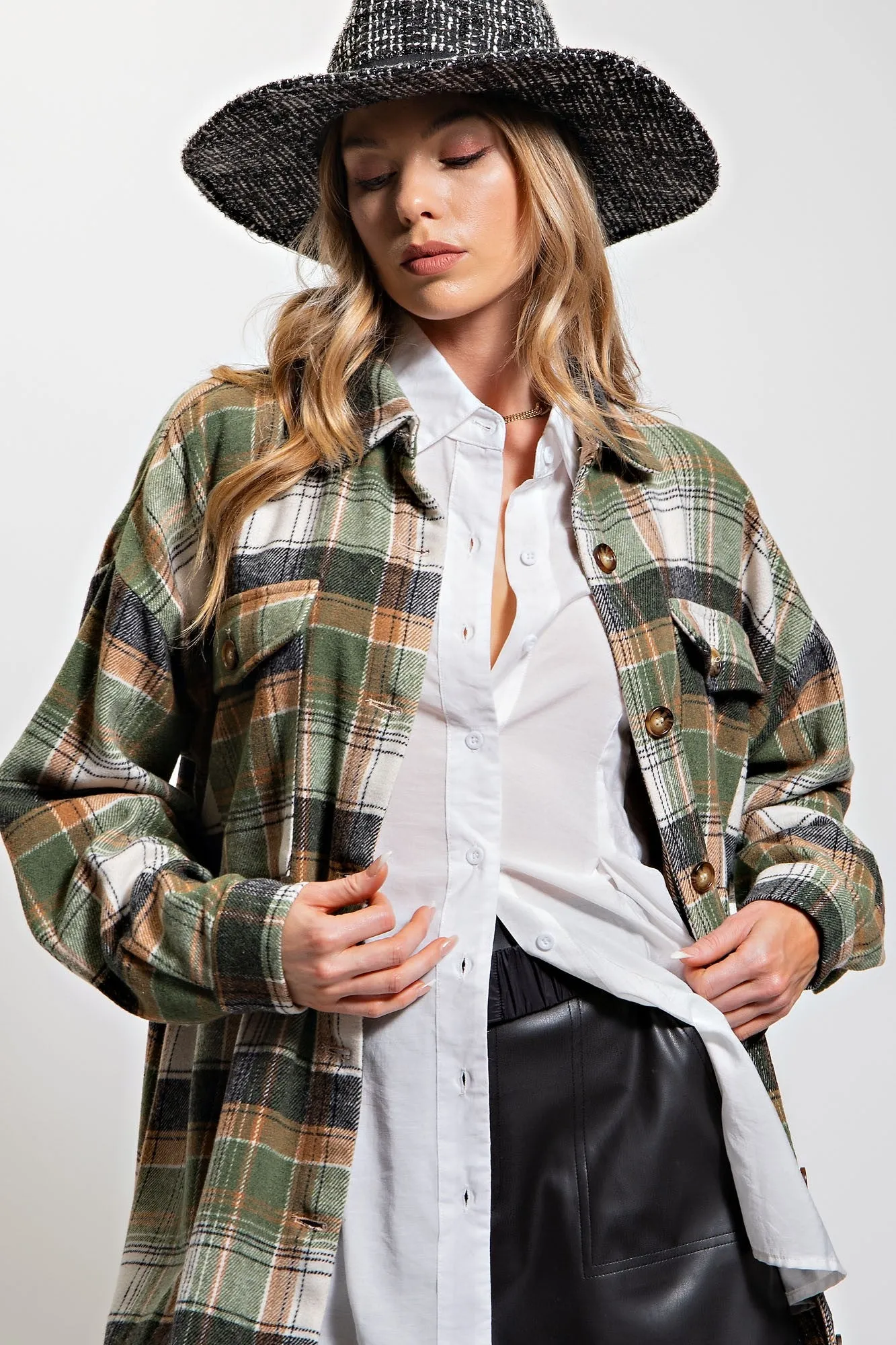 Curvy Size-Plaid Button-Down Shacket