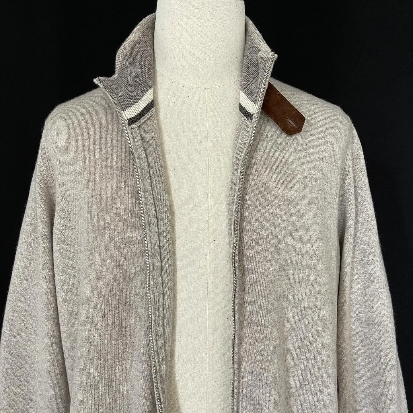 FERU Cashmere Cardigan