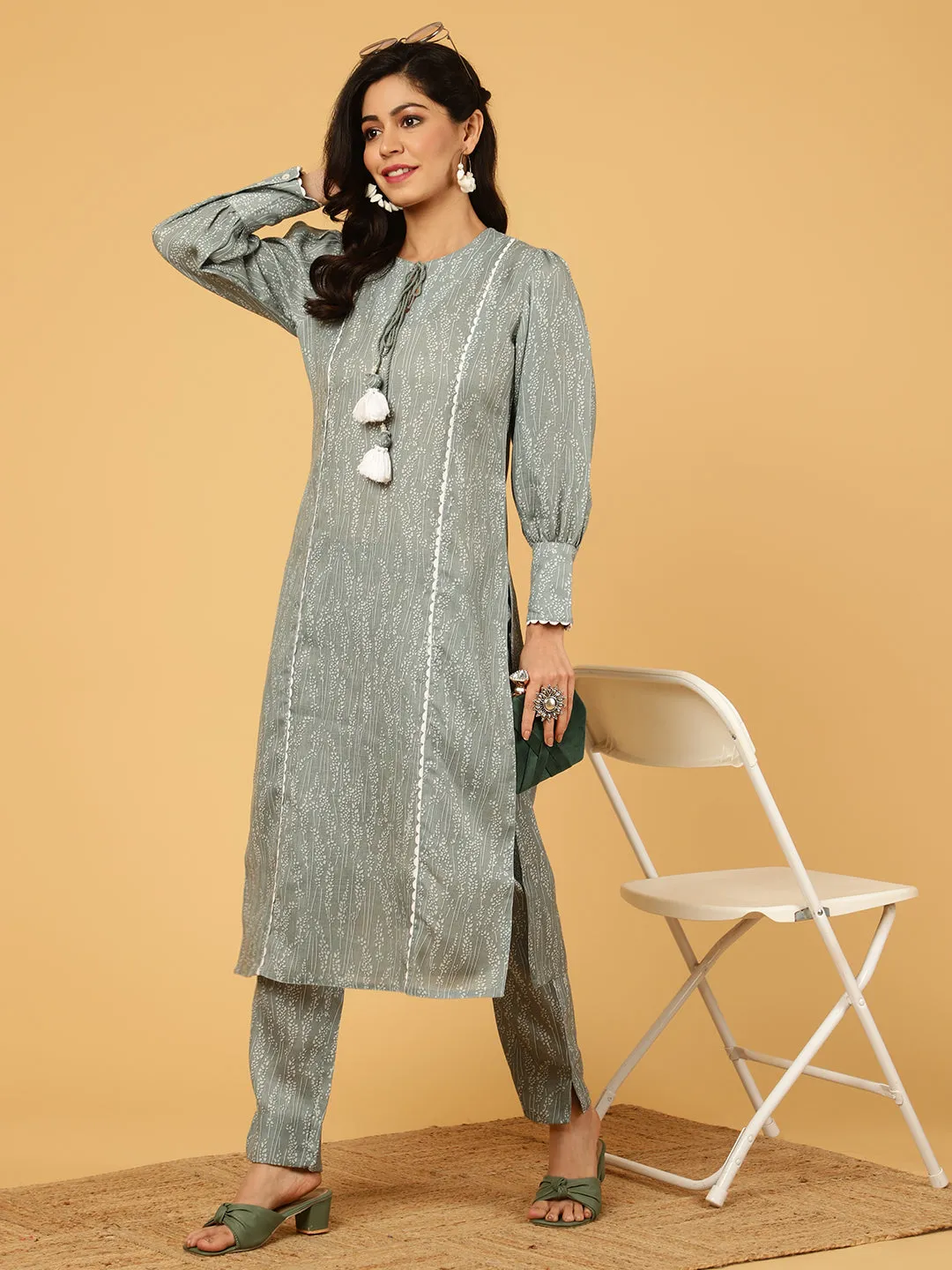 Grey Abstract Printed Straight Kurta With Pants