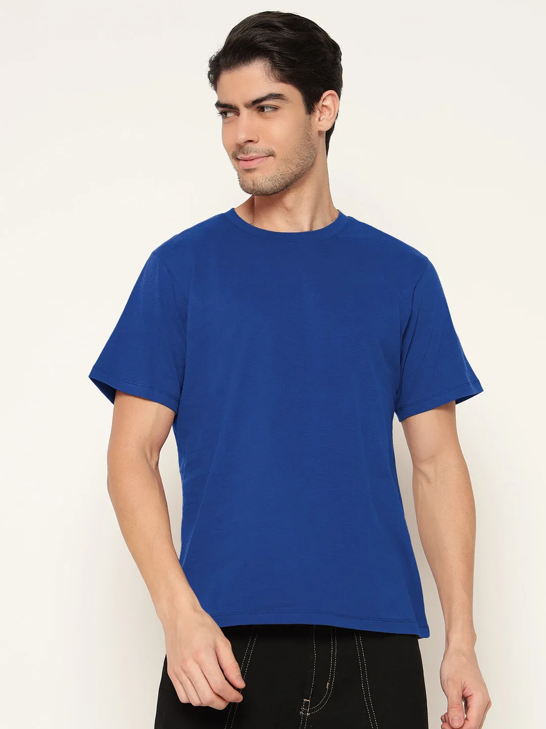 Men Royal Blue Solid Round Neck Pure Cotton T-Shirt