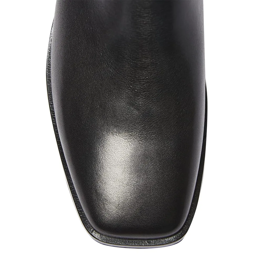 Radford Boot in Black Leather