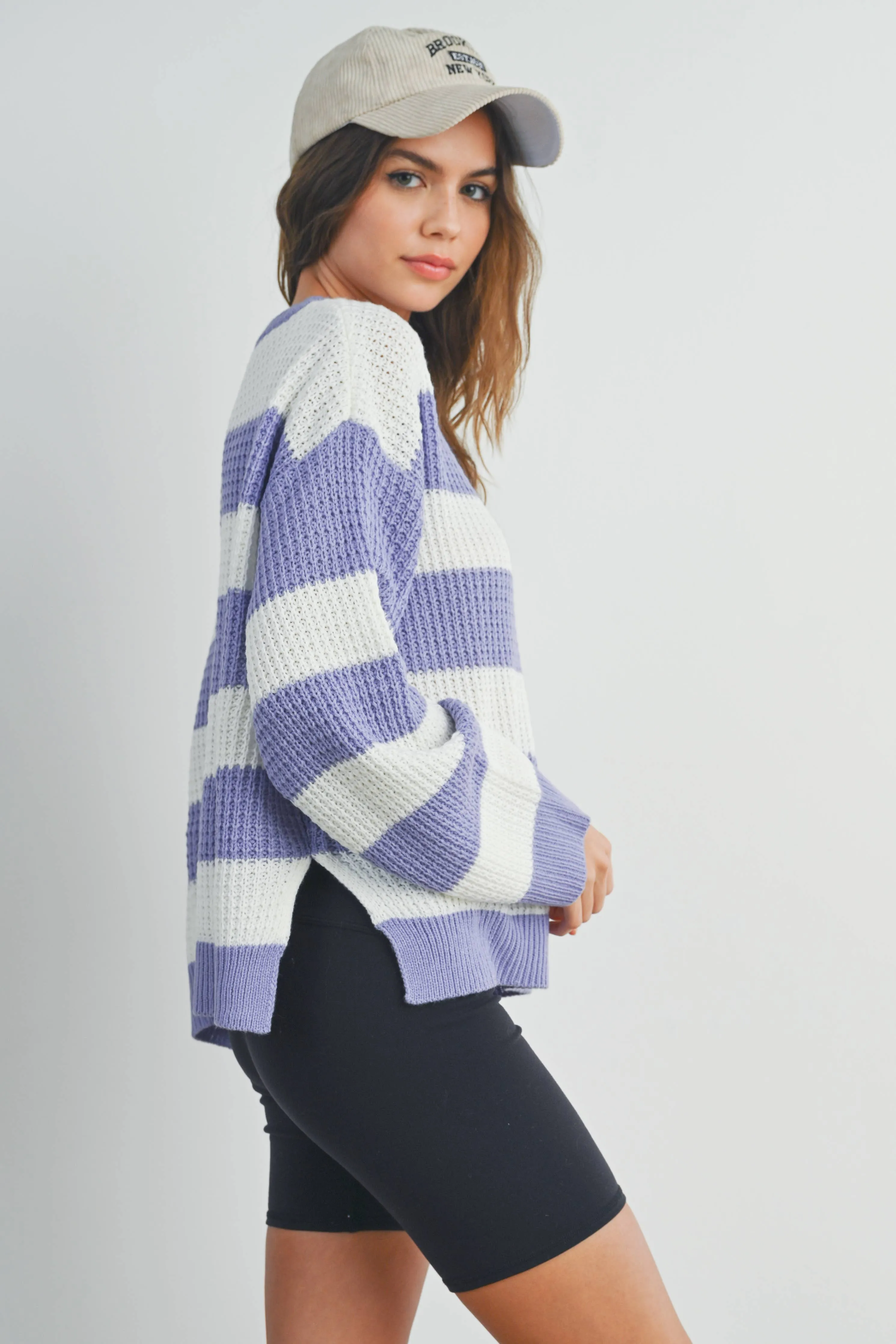 STRIPED ROUND NECK LONG SLEEVE SWEATER