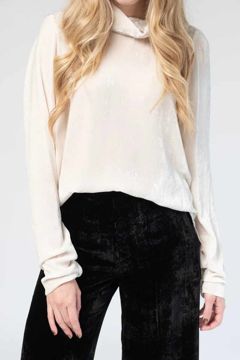 Velvet Turtleneck Top in Naturale